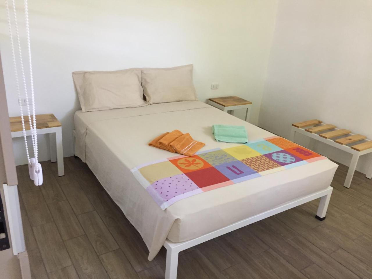 La Perlita Bed & Breakfast Jacó Dış mekan fotoğraf