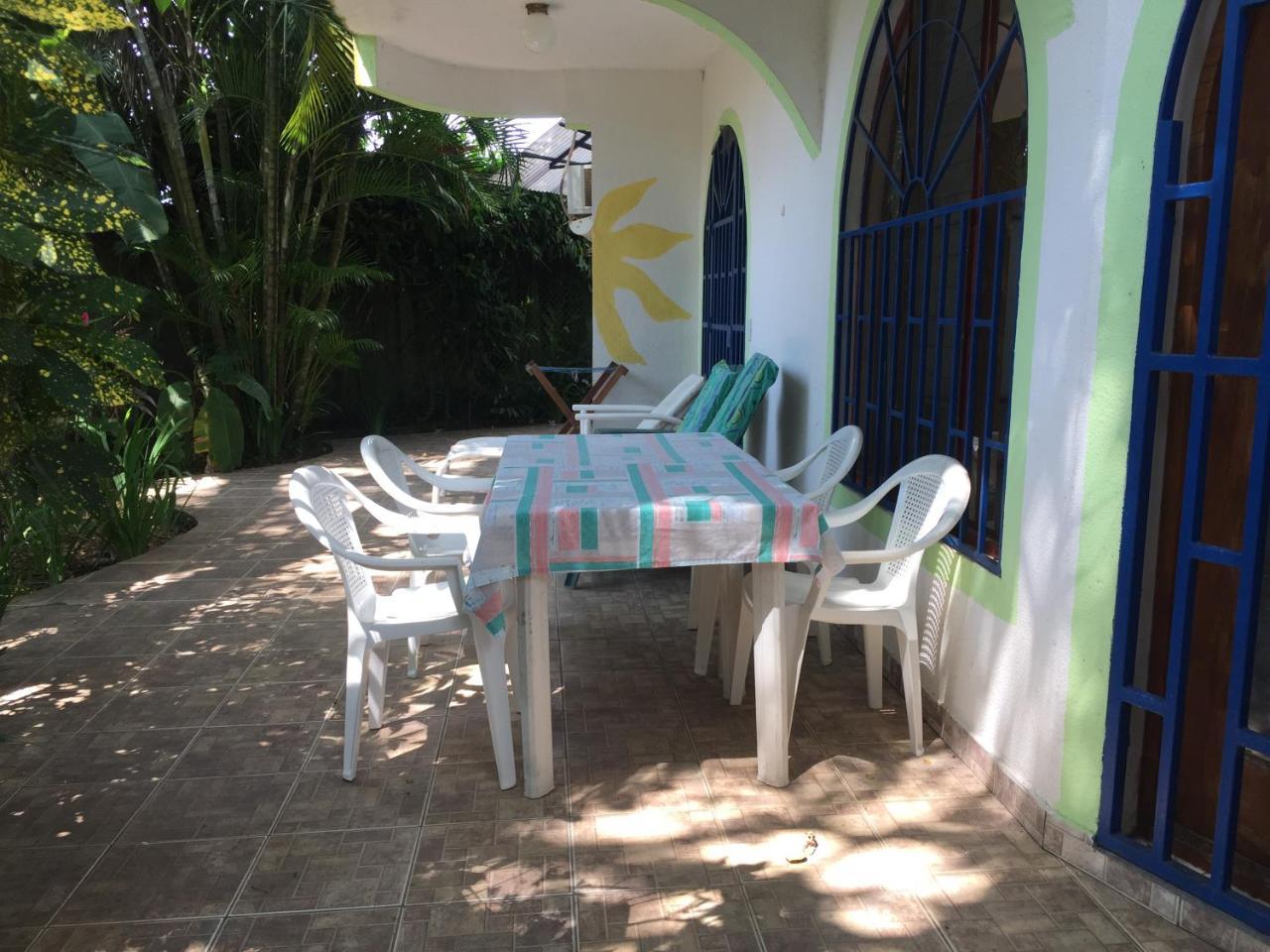 La Perlita Bed & Breakfast Jacó Dış mekan fotoğraf