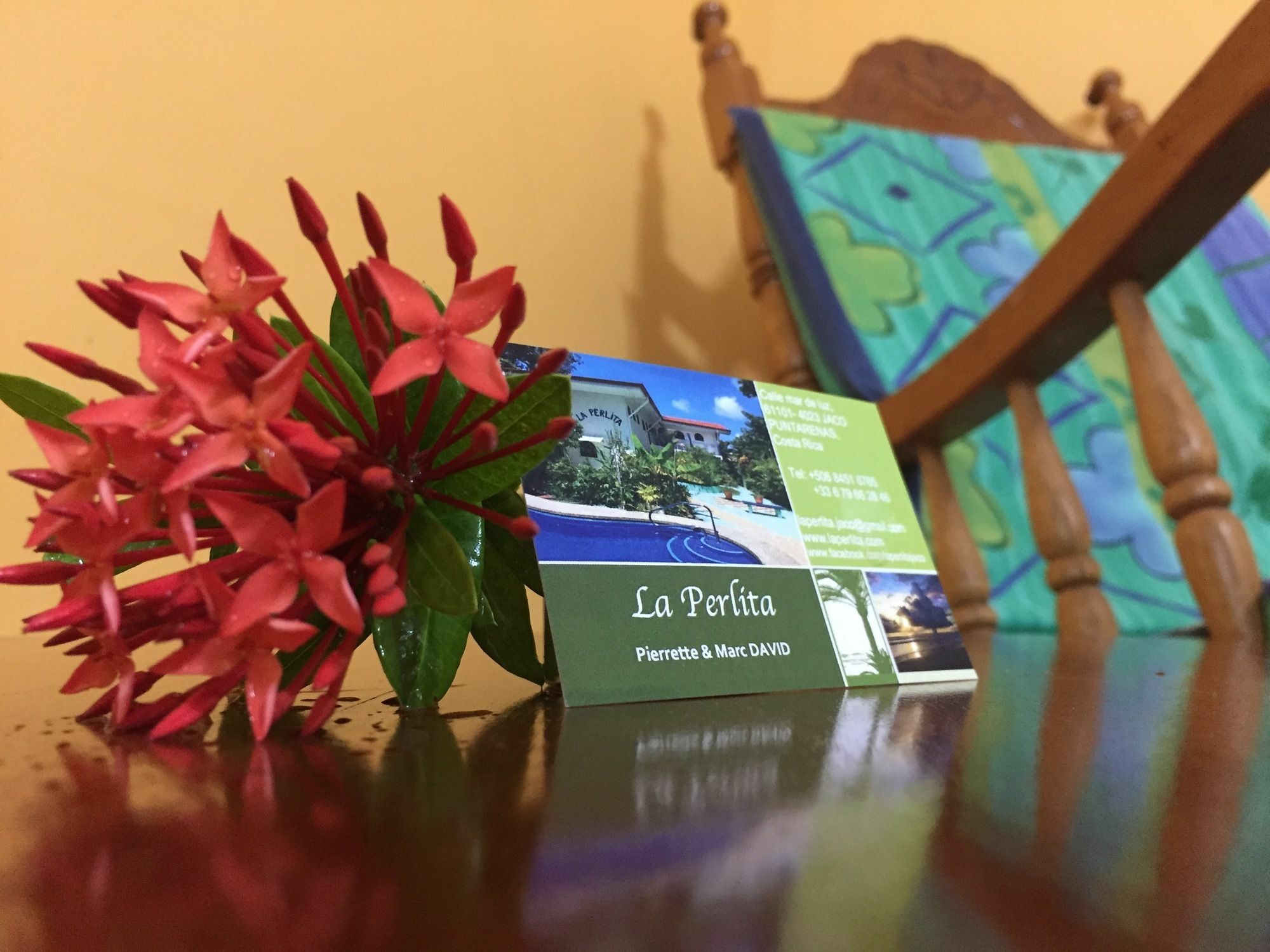 La Perlita Bed & Breakfast Jacó Dış mekan fotoğraf